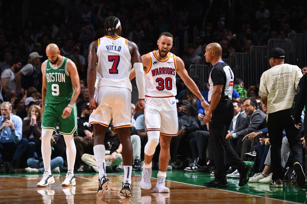 与普通比赛 与普通比赛